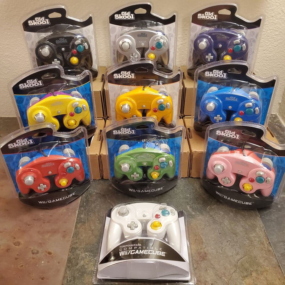 10 Gamecube Controllers - Mega Bundle (NEW) - Nintendo - Old Skool